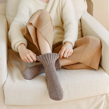 1/5 Pairs Winter Thickened Wool Socks Women’S Breathable Comfortable Plush Low Tube Snow Socks Korean Simple Warm Cashmere Socks